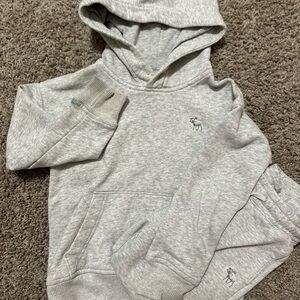 Abercrombie & Fitch Kids Gray sweatsuit